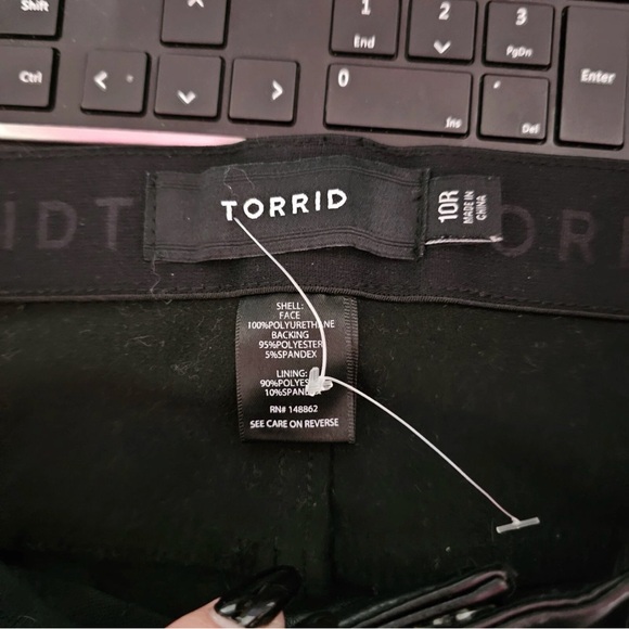 NWOT - Torrid - Faux Leather Pants - Picture 8 of 11